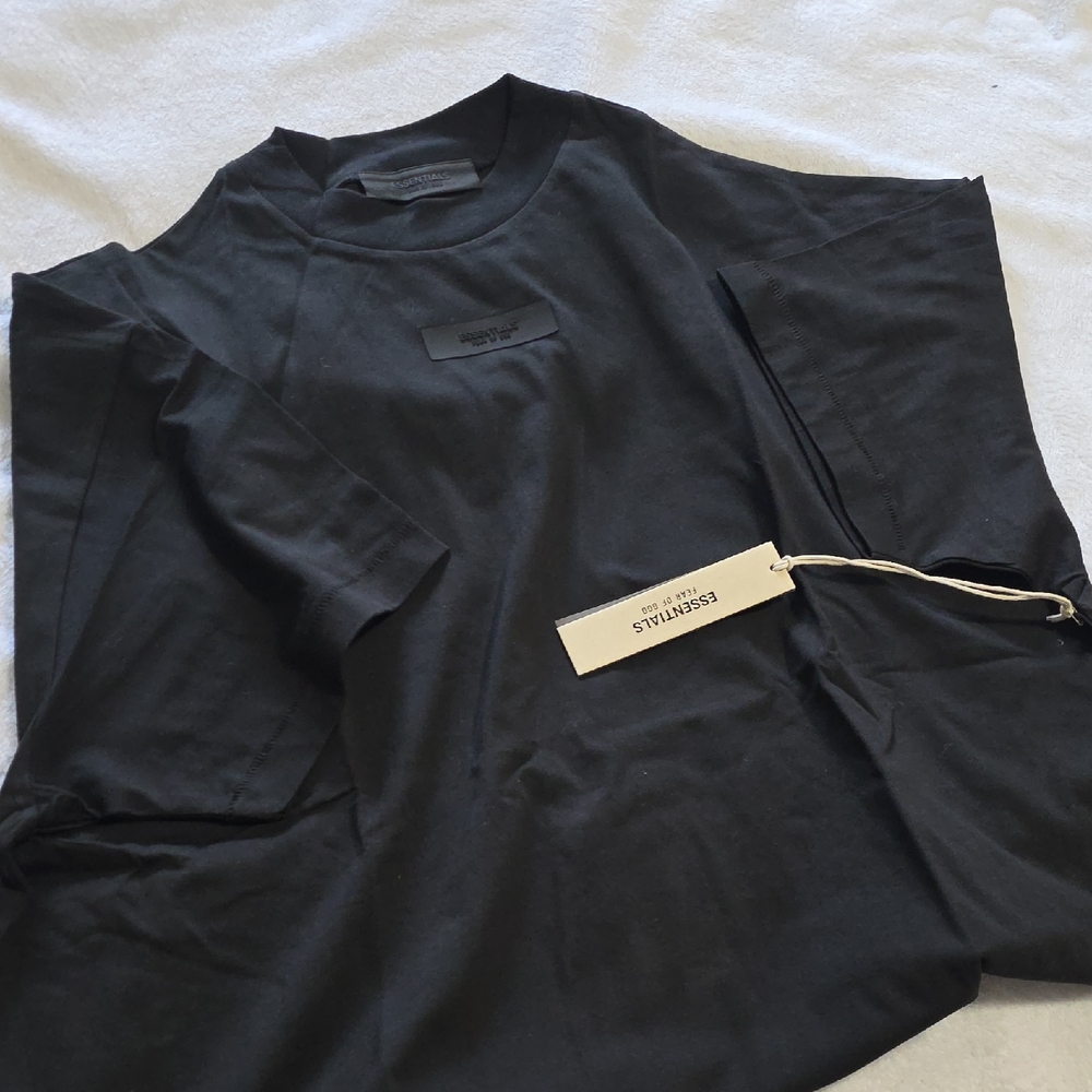 Essentials Fear Of God, Jet Black Short Sleeve Logo Patch Tee